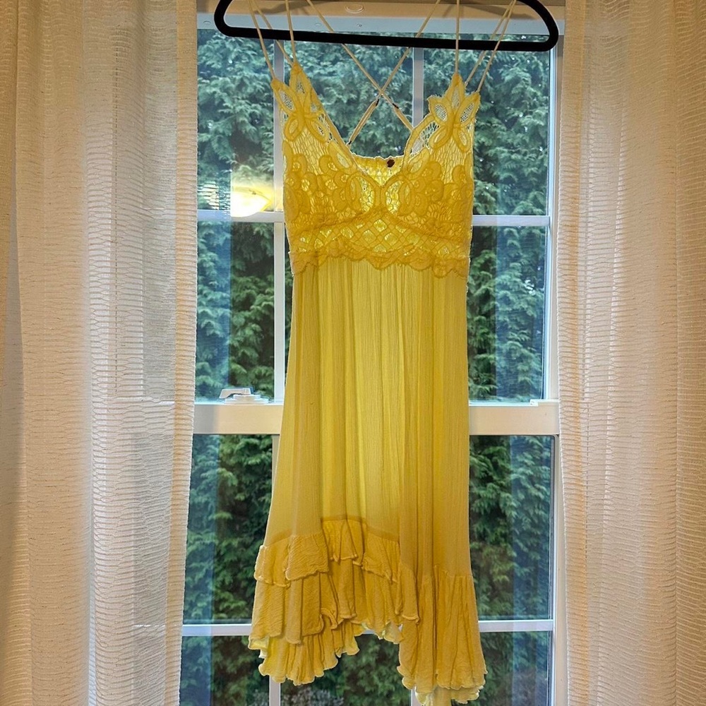 Yellow lace free people dress - Picture 2 of 5